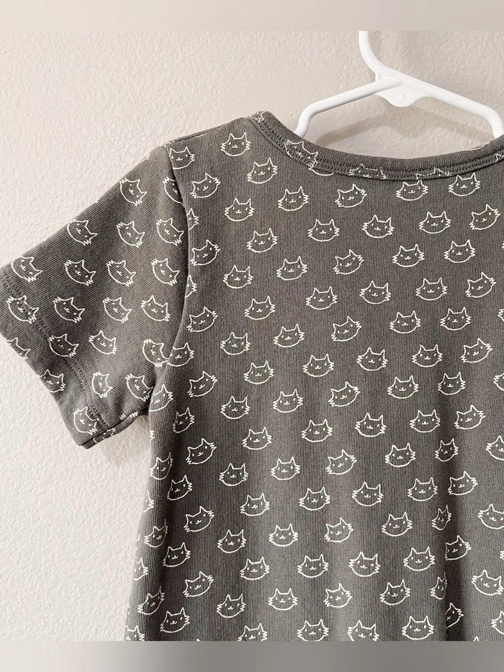 Kate Quinn Gray Cat Print Short Sleeve One Piece Cotton Jumpsuit Unisex Size 2T